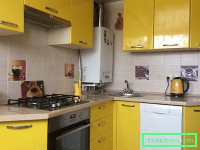 Kuchyňský design s plynovým sloupem (skutečná fotografie)